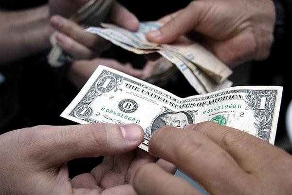 Nuevas Reglas en México para Cambio de Dólares en Efectivo